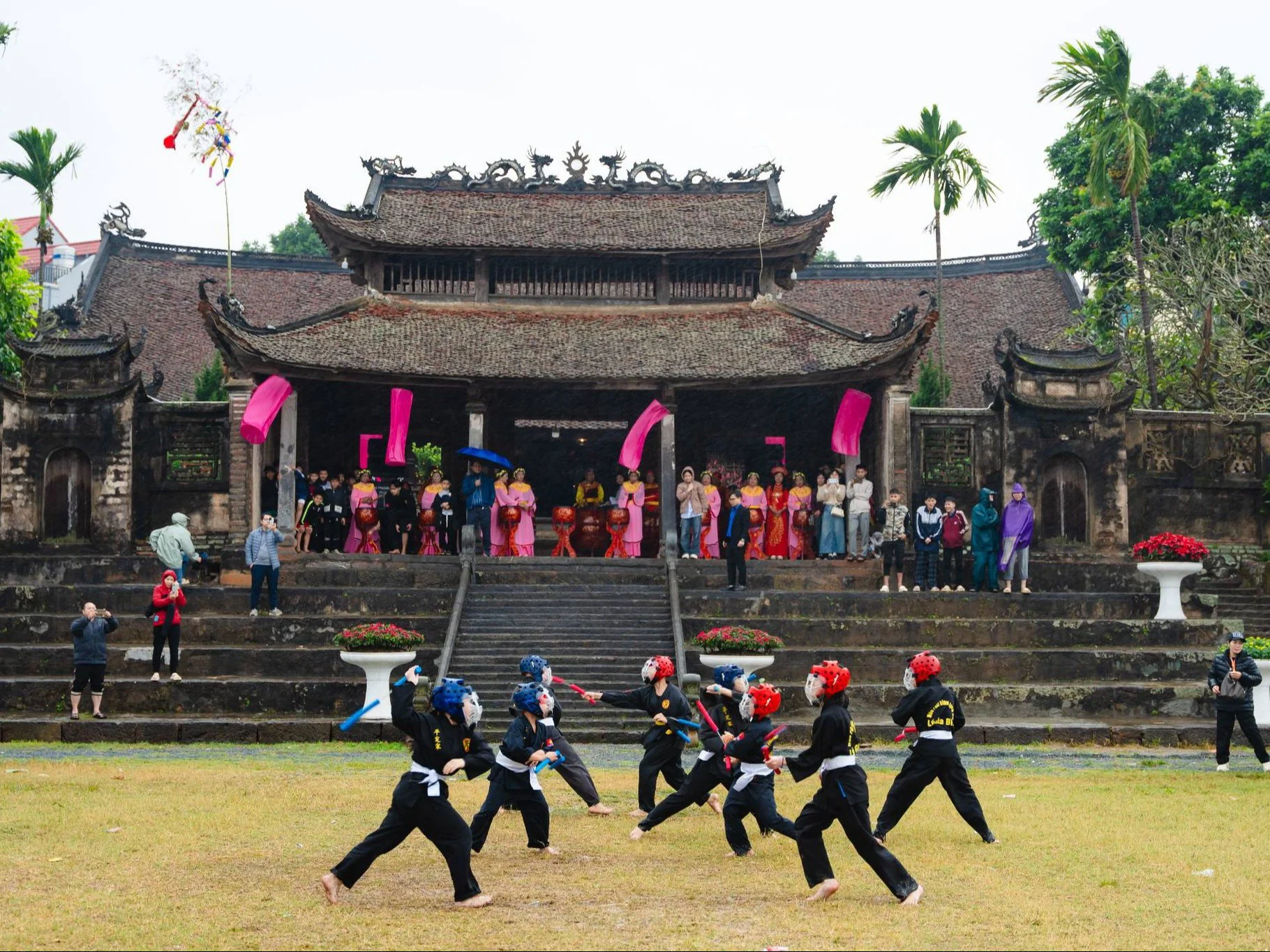 Ấn tượng với Lễ hội tái hiện Tết cổ truyền tại Đình So, Hà Nội