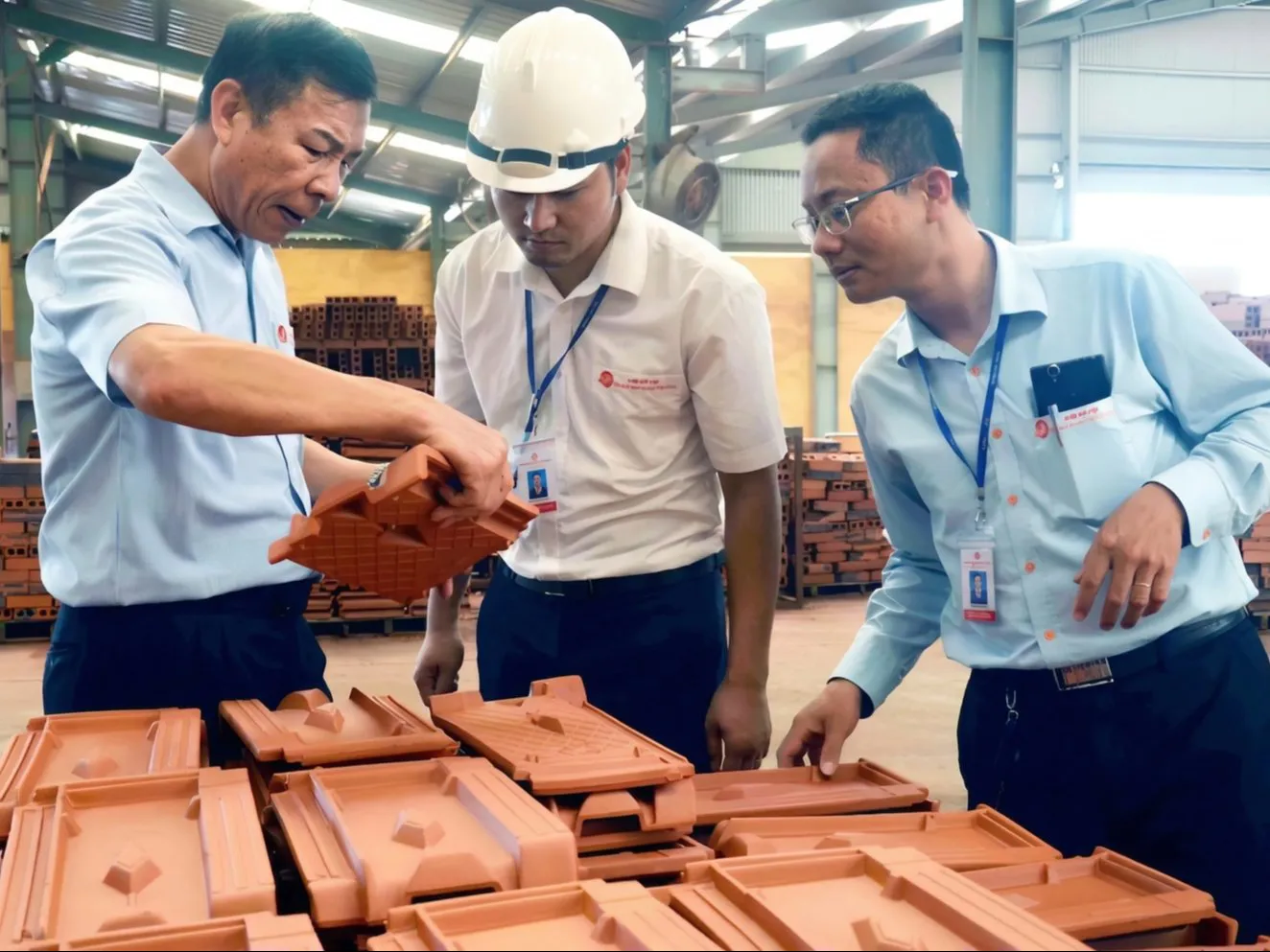 Anh hùng Lao động Nguyễn Quang Mâu và hành trình biến đất sét thành “vàng”