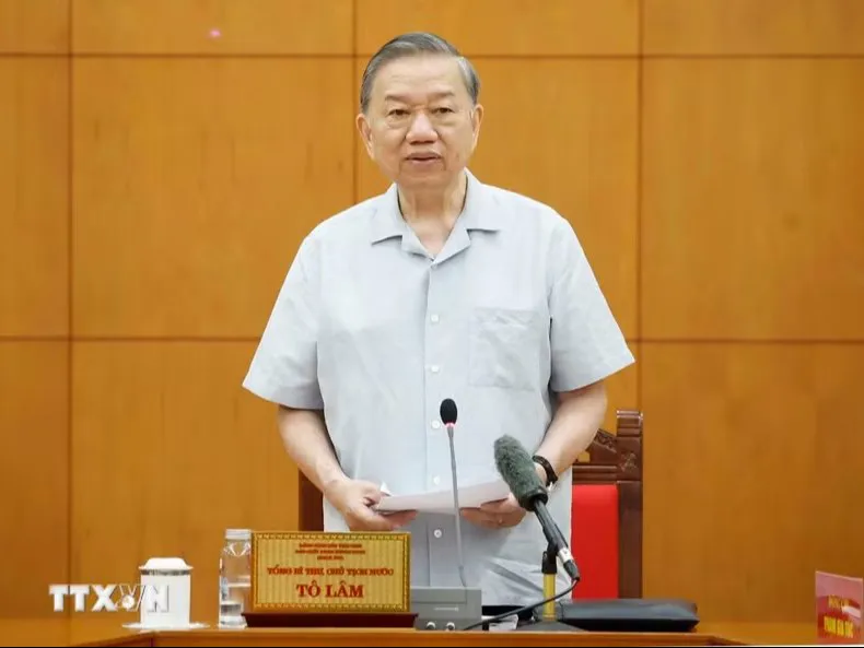 Cần đổi mới tư duy và tầm nhìn phát triển biển