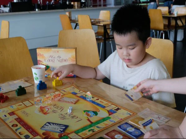 Cổ Nghệ Tân Giao: Không gian trải nghiệm độc đáo với Boardgame “Phú Hộ Làng Nghề” 