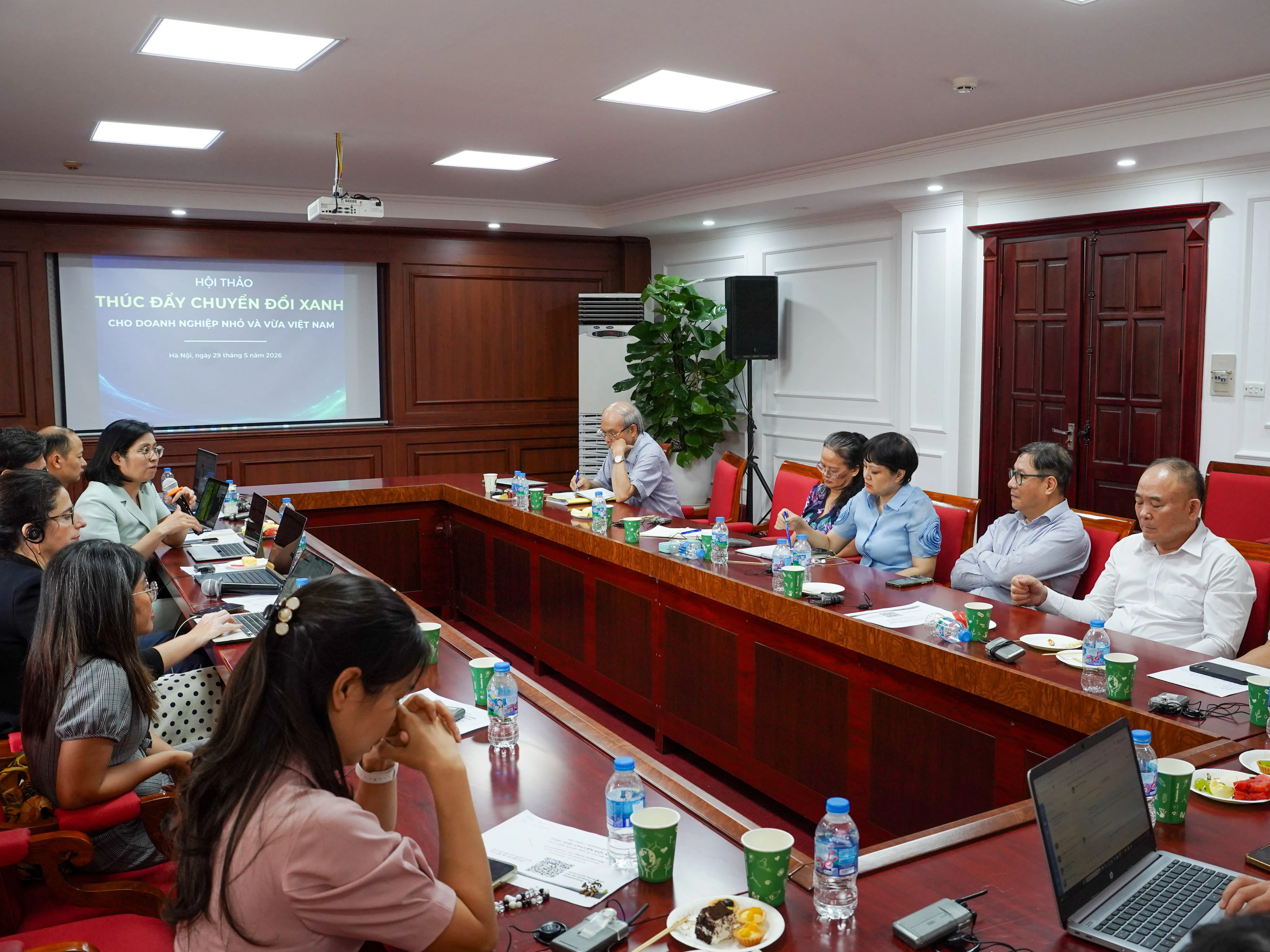 Thúc đẩy chuyển đổi xanh cho doanh nghiệp nhỏ và vừa Việt Nam