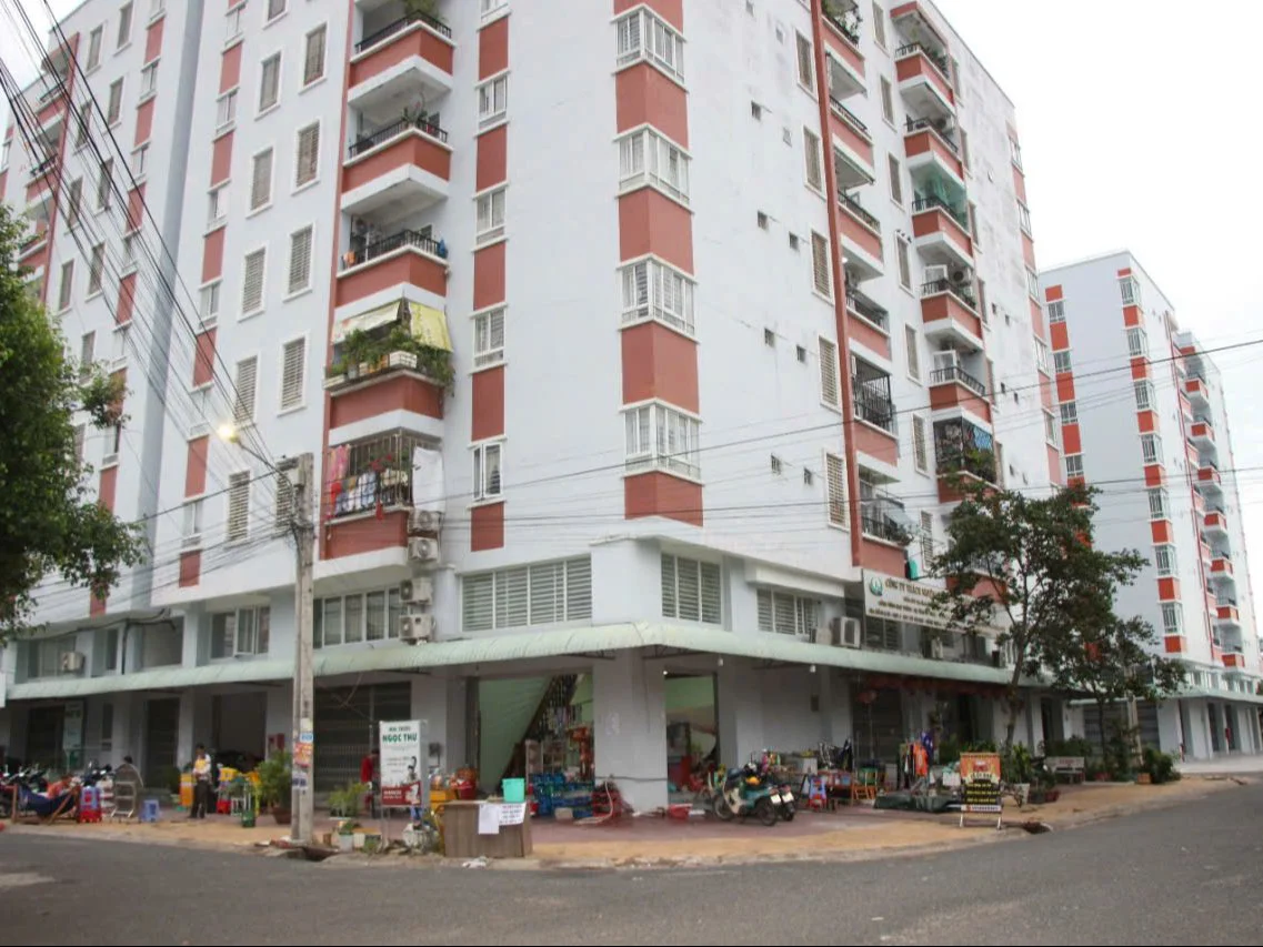 Khi tín dụng thận trọng, các kênh doanh nghiệp bất động sản “xoay vốn”