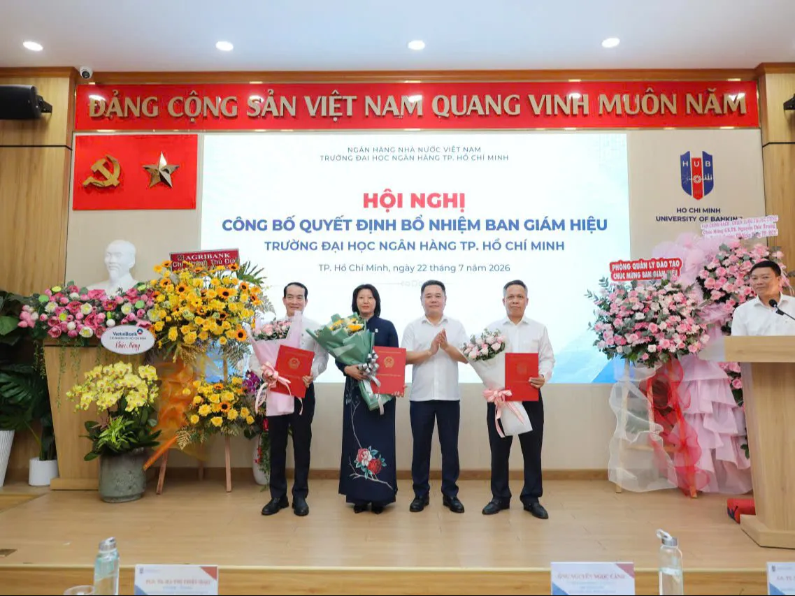 Kiện toàn Ban Giám hiệu Trường Đại học Ngân hàng TP. Hồ Chí Minh bước vào giai đoạn phát triển mới