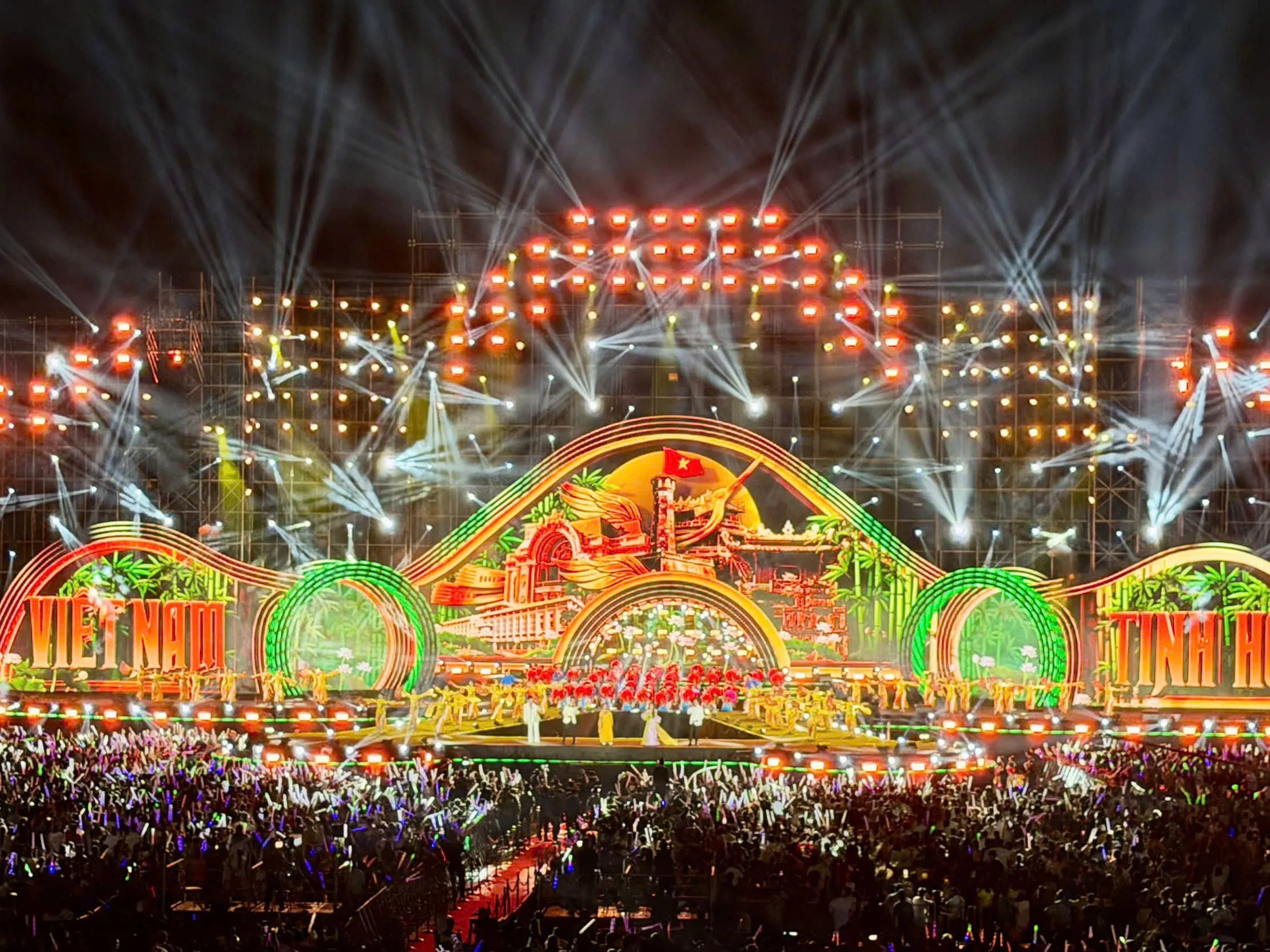 Quảng Ninh: Khai mạc Liên hoan Phát thanh toàn quốc lần thứ XVII - Quảng Ninh 2026 và Chương trình nghệ thuật “Thanh âm kỷ nguyên mới”