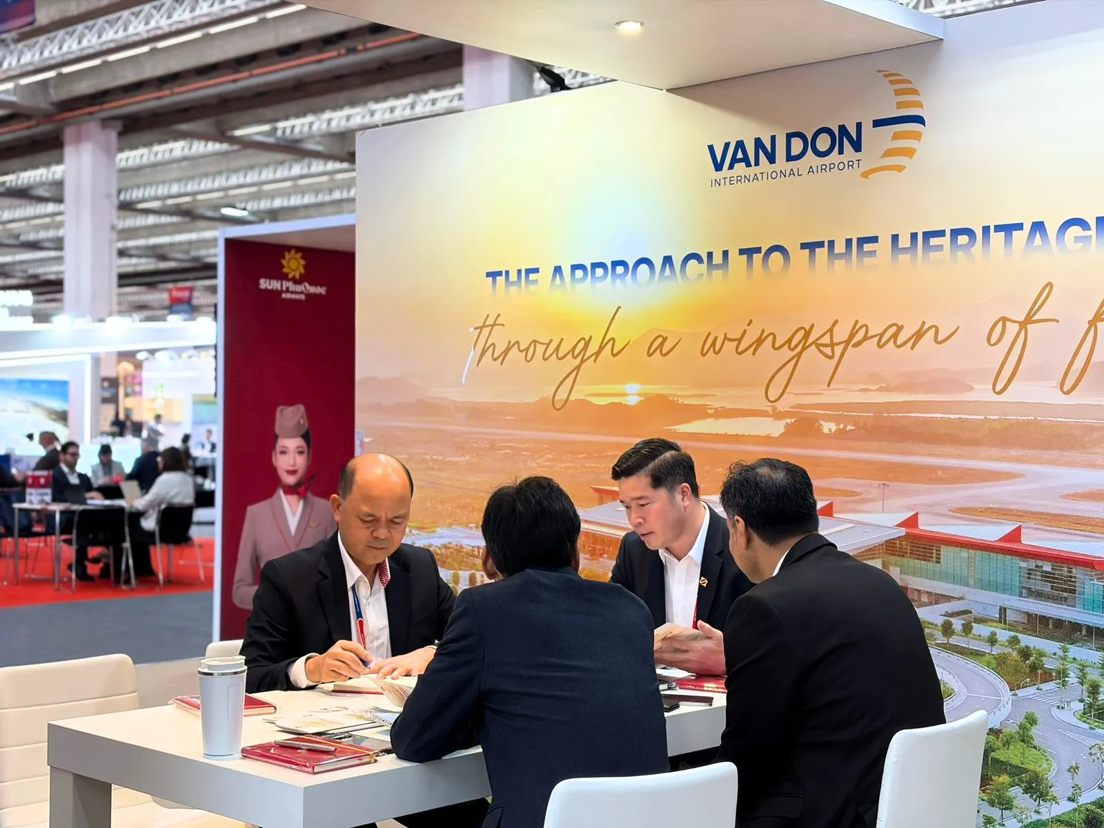 Sun Group giới thiệu hệ sinh thái hàng không tại Routes World 2026