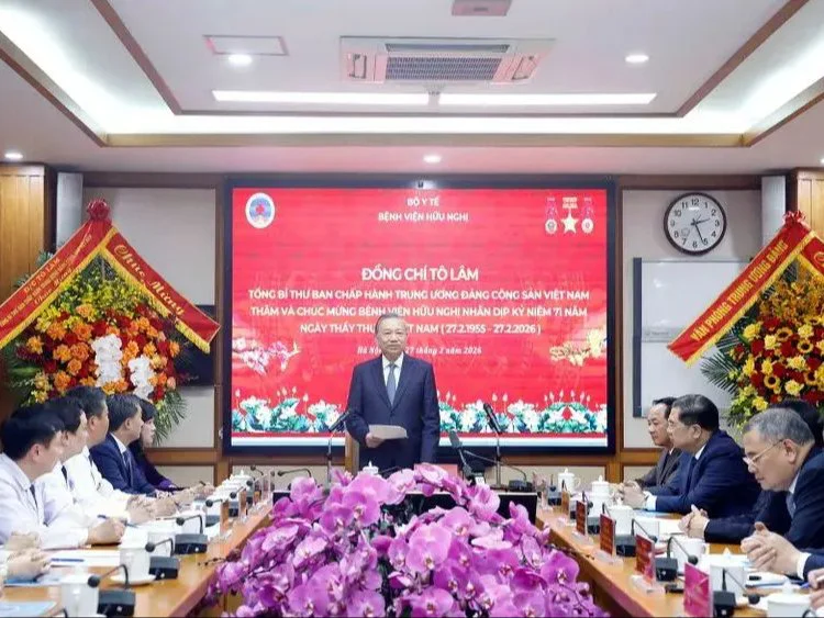 Tổng Bí thư Tô Lâm: Sức mạnh lớn nhất của ngành y nằm ở trái tim và khối óc người thầy thuốc