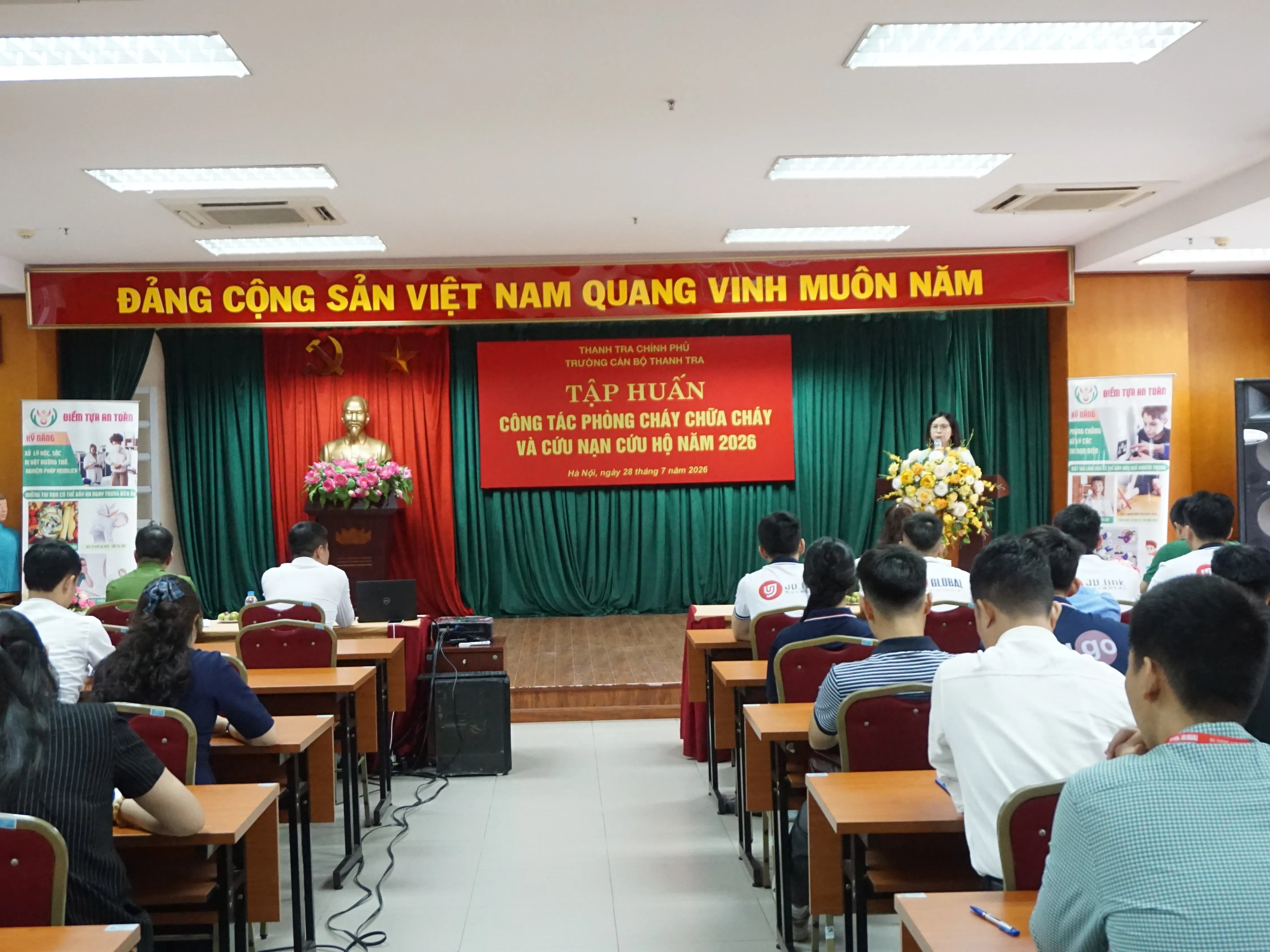 Trường Cán bộ Thanh tra tăng cường huấn luyện phòng cháy chữa cháy và  cứu nạn cứu hộ năm 2026