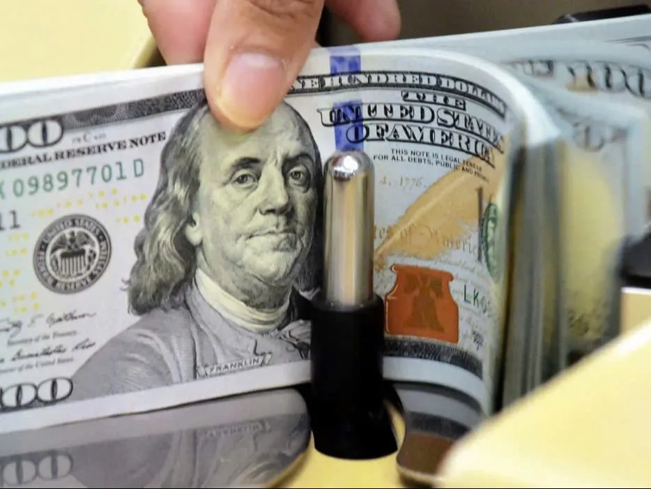 USD đắt trên thị trường quốc tế, nhưng mất giá so với VND