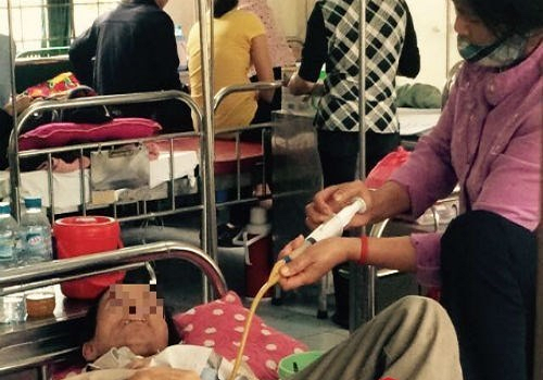 Vì sao người Việt bị ung thư lại sợ động dao kéo?