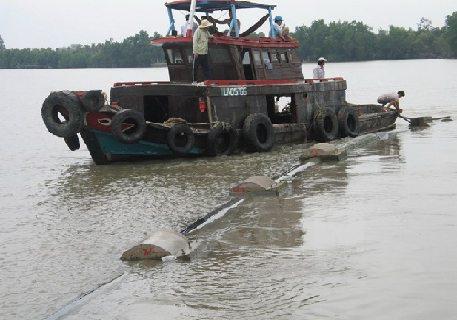 Đưa vào sử dụng công trình cấp nước ngọt cho người dân ven biển