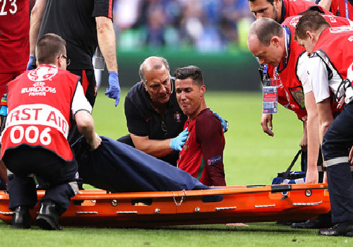 Ronaldo có nguy cơ nghỉ thi đấu 5 tháng