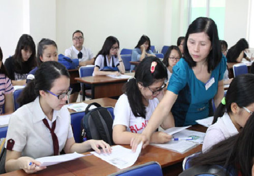 Kỳ thi THPT Quốc gia: Nhiều cụm thi hoàn thành chấm thi trước tiến độ