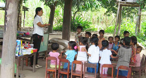 Cả nước còn hơn 15.200 phòng học mầm non tạm hoặc nhờ mượn