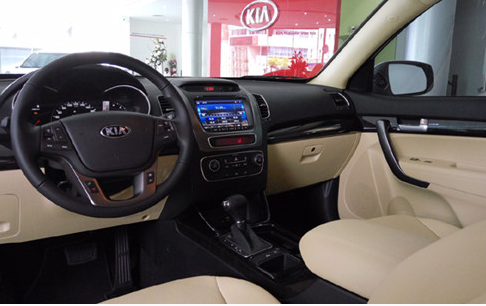 KIA Sorento “hút khách” với nhiều tính năng vượt trội