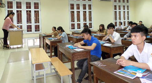 Xét tuyển đại học: Thí sinh cần lưu ý gì trước khi đăng ký ngành học?