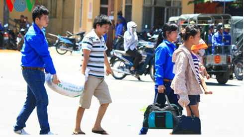 Hơn 12 triệu thí sinh và người nhà được hỗ trợ trong các kỳ thi ĐH