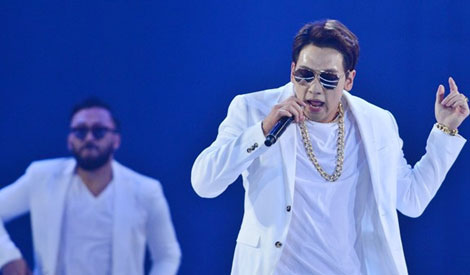 Nhạc Việt: Chút lạc quan trong tâm bão