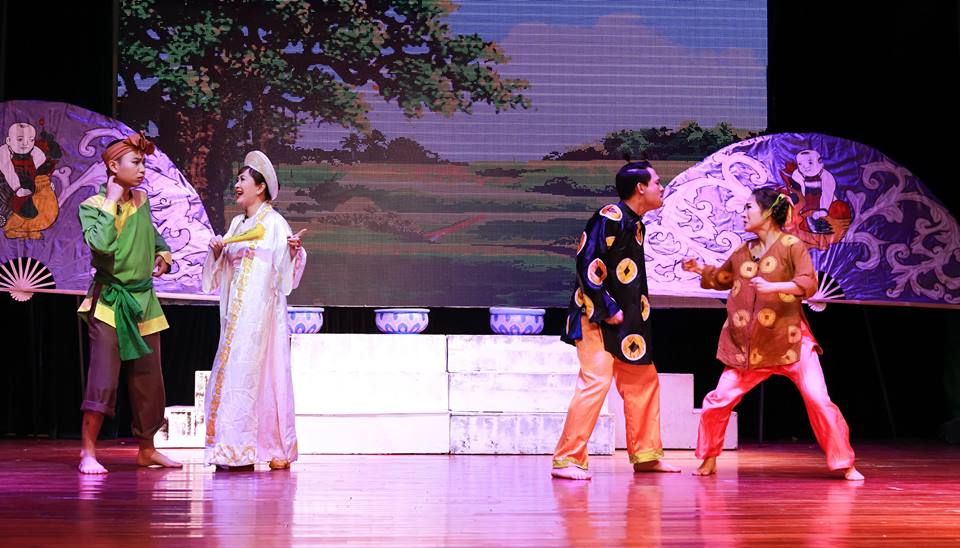 NSND Minh Hòa cùng “Vua lợn” tham gia “Con đường tơ lụa” năm 2016