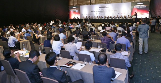 Công bố chương trình Triển lãm Ô tô quốc tế Việt Nam lần 2 tại TP.HCM