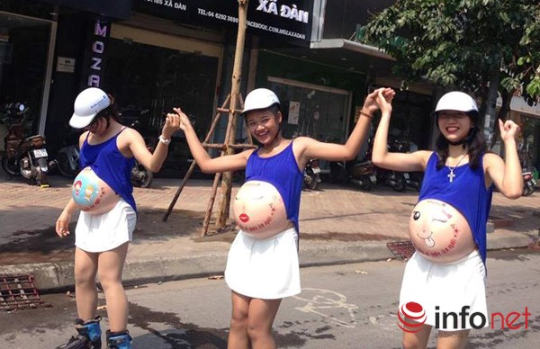 Phát hoảng với những hot girl giả bà bầu trượt patin trên phố của Thủ đô