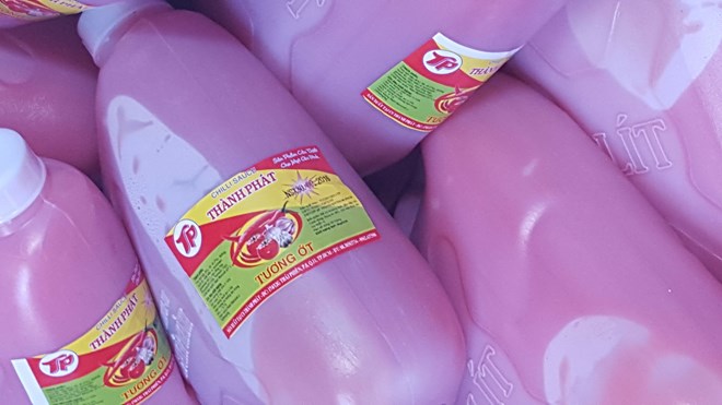 Kinh hoàng công nghệ sản xuất tương ớt 'ba không', nguyên liệu Trung Quốc