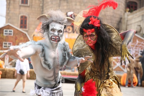 Độc đáo lễ hội Halloween 2016 tại Bà Nà Hills