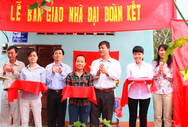 Xây dựng, sửa chữa 1,5 triệu căn nhà Đại đoàn kết cho hộ nghèo