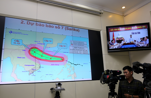 Phó Thủ tướng Trịnh Đình Dũng: Cần tích cực, chủ động ứng phó với bão số 7