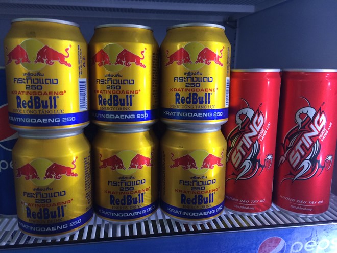 Vì sao không nên lạm dụng các loại nước tăng lực?