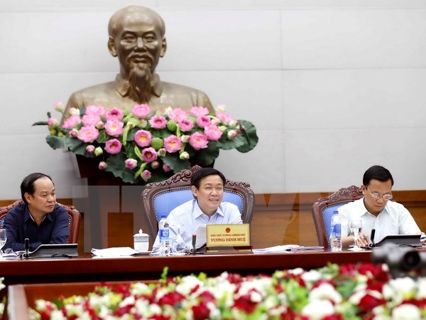 'Không tăng giá dịch vụ y tế cho người không có bảo hiểm y tế'