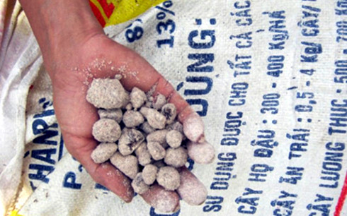 Phân bón giả, kém chất lượng - nỗi ám ảnh đối với nhà nông