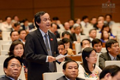 Quốc hội xem xét 2 dự án luật