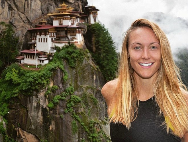 Cô gái đặt chân tới 180 quốc gia trong 15 tháng