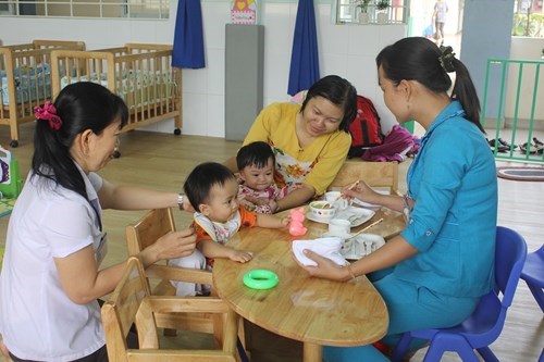 TP.HCM: Giáo viên mầm non giữ trẻ ngoài giờ chưa hề có khoản trợ cấp nào