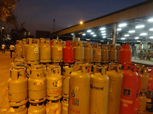 Từ 1/11, giá gas tăng 19.000 đồng/bình 12 kg