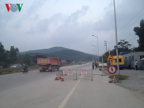 Trạm cân không hoạt động, xe quá tải mặc sức hoành hành