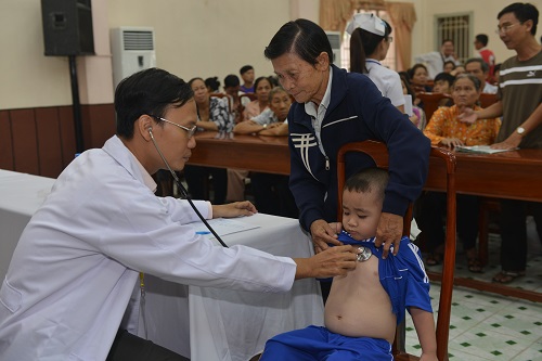 Phẫu thuật tim bẩm sinh miễn phí cho bệnh nhi nghèo