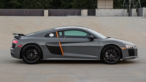 Mãn nhãn với phiên bản đặc biệt Audi R8 V10 Plus Exclusive Edition