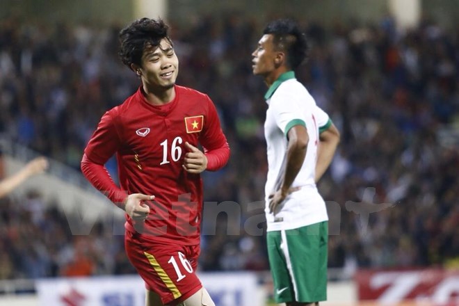 Tuyển Việt Nam lần đầu đánh bại Indonesia sau 17 năm chờ đợi