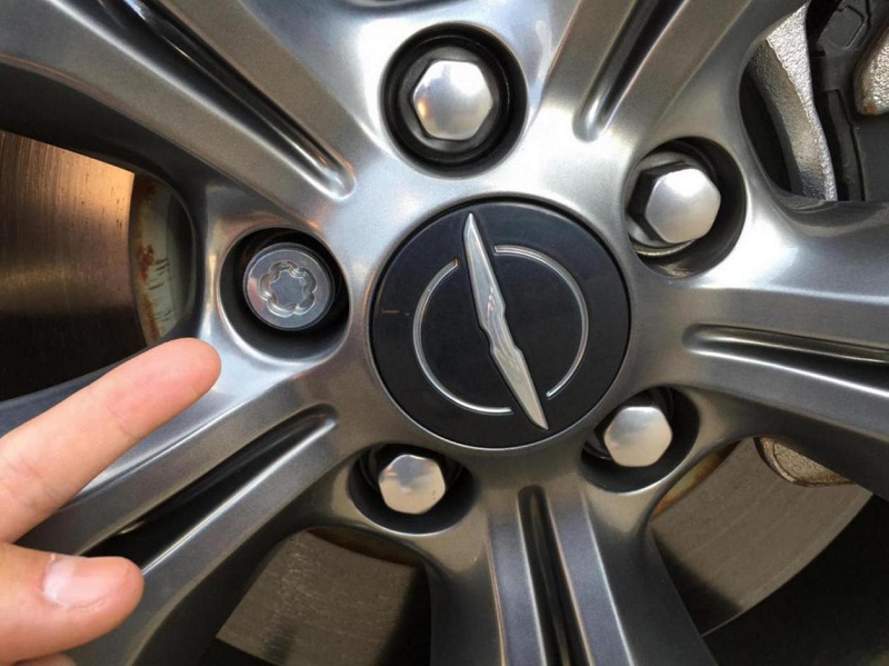 Làm thế nào để chống mất trộm bánh xe?