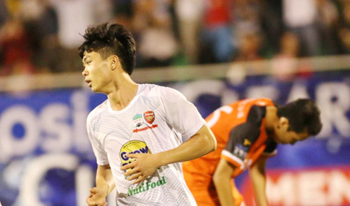 Công Phượng và nụ cười chân chất của cậu bé chăn trâu