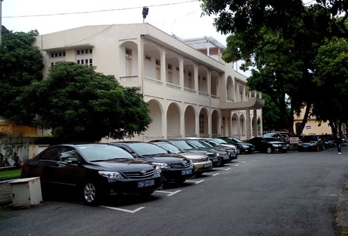 Hà Nội thí điểm khoán xe công với mức 9 triệu đồng/tháng từ 1/1/2017