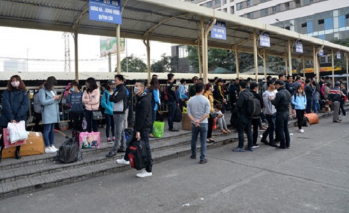 Phản đối phân tuyến, nhiều nhà xe ở Mỹ Đình từ chối đón khách