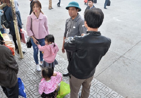 Phản đối phân tuyến, nhiều nhà xe ở Mỹ Đình từ chối đón khách