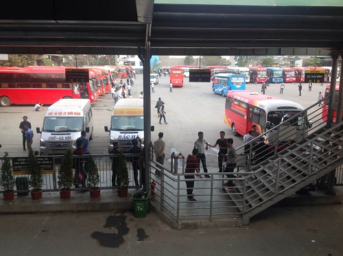 Nhiều nhà xe tuyến Vinh - Hà Nội vi phạm luật giao thông