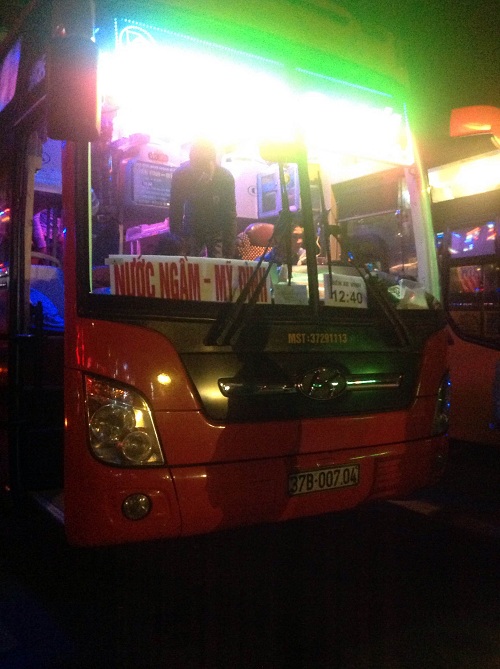 Nhiều nhà xe tuyến Vinh - Hà Nội vi phạm luật giao thông