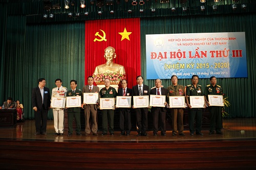 Sáng ngời tấm gương người lính Cụ Hồ