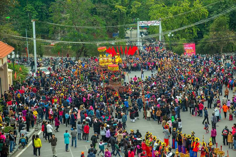 Lễ hội Đền Và - Tưởng nhớ công tích của Thánh Tản đối với dân, với nước