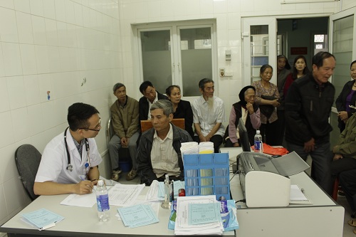 Bệnh viện Đại học Y Hà Nội khám bệnh tri ân tại tỉnh Bắc Giang
