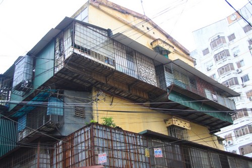 Nhiều chung cư cũ cần được kiểm định để cảnh báo nguy hiểm!